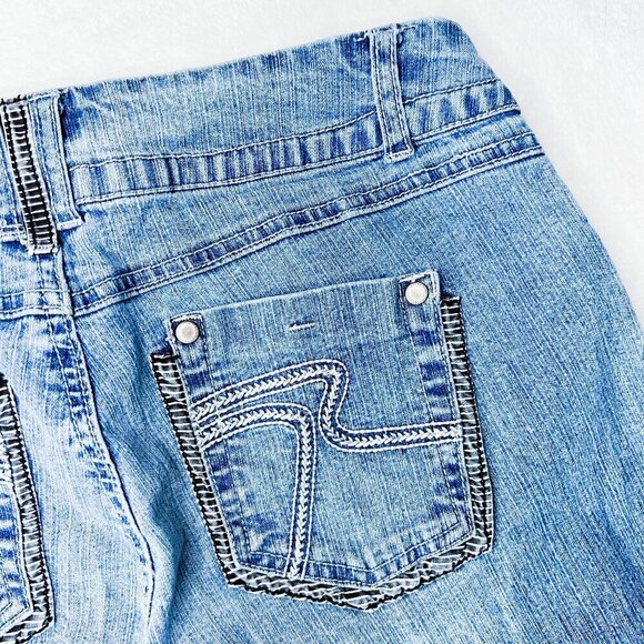 Rewind Bermuda Denim Shorts | Medium Blue Wash | Distressed | Size 5 | Y2K - Picture 11 of 15